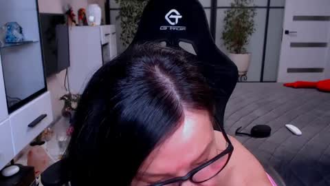 Monika online show from March 28, 2026, 8:47 am