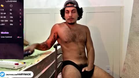 Snapshot of hairyshort chatting on October 5, 2025, 1:59 am hairy and short online show from October 5, 2025, 1:59 am