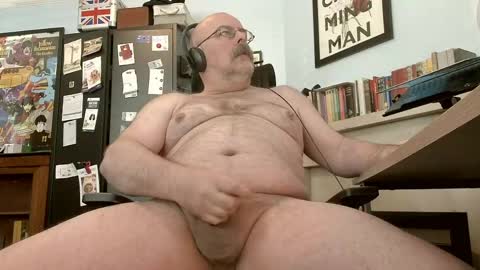 Ask me online show from April 30, 2026, 9:59 am