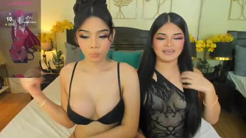 YOUR SIDECHIC HAILEY online show from September 19, 2025, 2:02 am