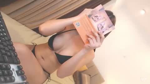 YOUR SIDECHIC HAILEY online show from July 18, 2026, 7:34 am