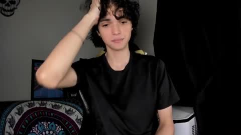 Snapshot of halan_jr chatting on May 3, 2026, 10:38 pm halan online show from May 3, 2026, 10:38 pm