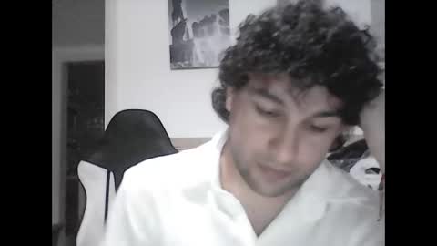 Snapshot of halfblood18 chatting on December 14, 2024, 7:07 am halfblood18 online show from December 14, 2024, 7:07 am