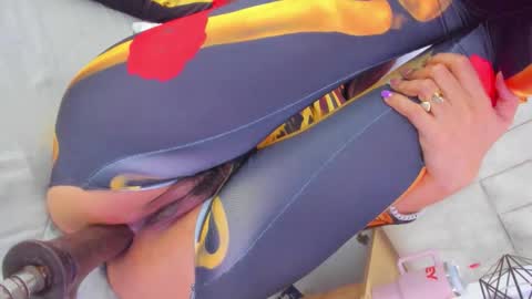 Snapshot of halie728 chatting on November 12, 2025, 1:50 am Halie online show from November 12, 2025, 1:50 am