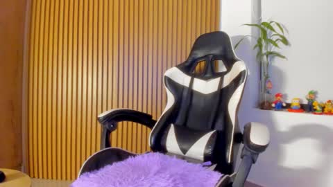 Anahis online show from February 23, 2026, 12:30 am