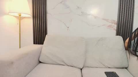 Hallie Stone online show from February 9, 2026, 1:04 pm