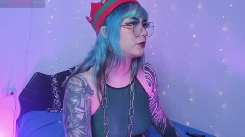 Snapshot of hallucigenia_sparza chatting on December 24, 2024, 11:06 am Hallu online show from December 24, 2024, 11:06 am