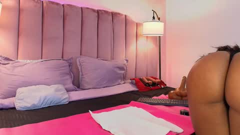 Snapshot of hallybans chatting on September 20, 2025, 12:06 pm Hally Bans online show from September 20, 2025, 12:06 pm