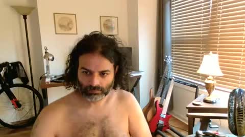 halycon2147818 online show from September 20, 2025, 12:50 pm