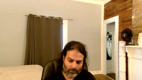 Snapshot of halycon2147818 chatting on July 7, 2026, 7:29 pm halycon2147818 online show from July 7, 2026, 7:29 pm