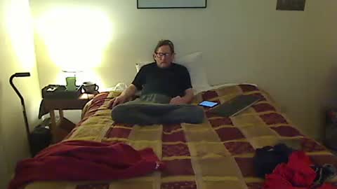 hammerthatthang73 online show from February 17, 2026, 9:50 am