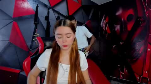 Hana and Zeta online show from January 6, 2026, 12:20 pm