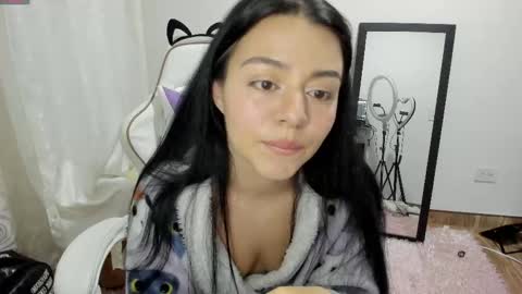 Snapshot of hana_garcia chatting on May 16, 2026, 12:07 am Hana Garcia online show from May 16, 2026, 12:07 am
