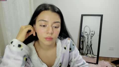 Snapshot of hana_garcia chatting on May 16, 2026, 12:51 am Hana Garcia online show from May 16, 2026, 12:51 am