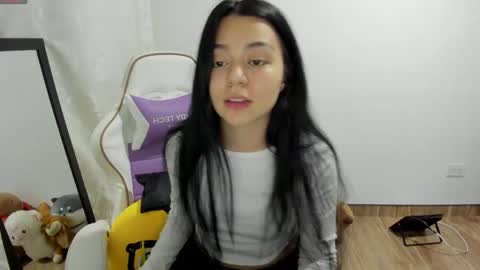 Snapshot of hana_garcia chatting on May 18, 2026, 1:24 am Hana Garcia online show from May 18, 2026, 1:24 am