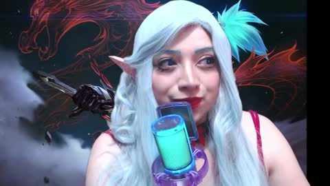 Snapshot of hana_hyuga1 chatting on December 31, 2024, 1:04 am Hana Hyuga . Please help me reach 200 thumbs up online show from December 31, 2024, 1:04 am