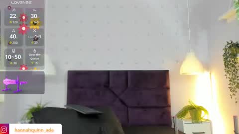 Snapshot of hanaahquinn chatting on October 21, 2025, 11:33 am hanaahquinn online show from October 21, 2025, 11:33 am