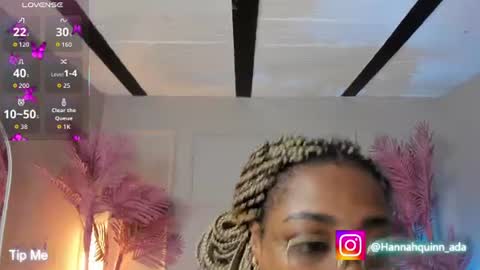 Snapshot of hanaahquinn chatting on August 1, 2026, 11:31 am hanaahquinn online show from August 1, 2026, 11:31 am