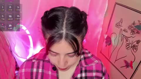 Snapshot of hanah_bakeer chatting on September 19, 2025, 2:29 pm Hanah Montana Independent model online show from September 19, 2025, 2:29 pm
