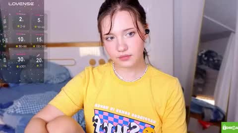 Snapshot of hanahwoods chatting on October 9, 2025, 1:31 pm hanahwoods online show from October 9, 2025, 1:31 pm