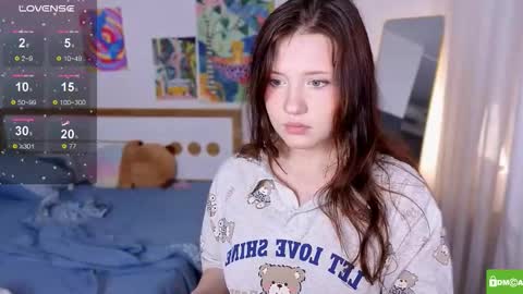 Snapshot of hanahwoods chatting on November 25, 2025, 2:44 am hanahwoods online show from November 25, 2025, 2:44 am