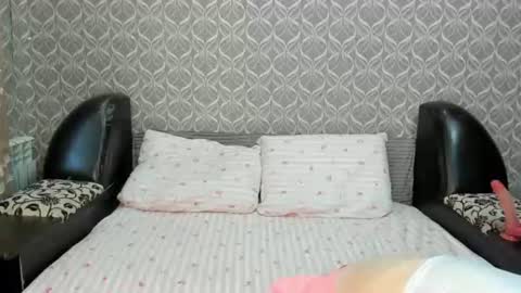 Snapshot of hananocha chatting on July 23, 2026, 1:09 pm Tori and Asuna online show from July 23, 2026, 1:09 pm