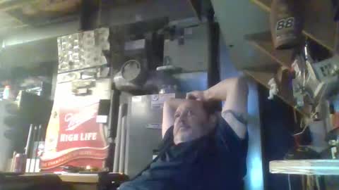 naked man online show from November 14, 2025, 2:16 pm