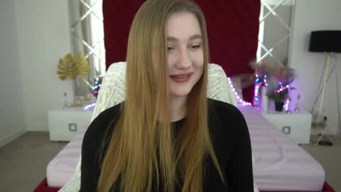 Dayana online show from December 19, 2024, 8:34 pm