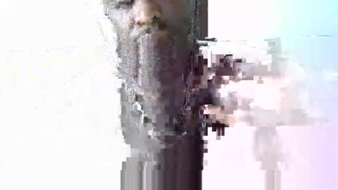 handsome king online show from May 10, 2026, 7:02 am