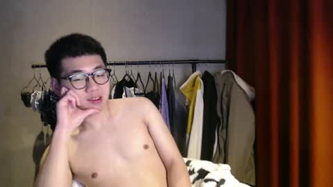 handsome_mannn online show from January 9, 2025, 8:33 pm