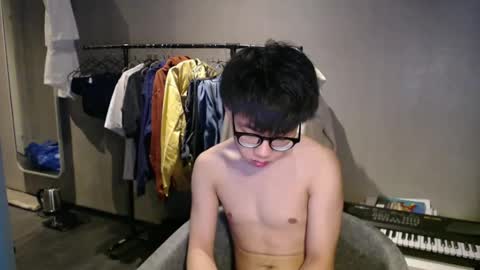 handsome_mannn online show from March 22, 2026, 6:44 pm