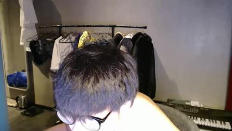 handsome_mannn online show from April 30, 2026, 8:57 pm