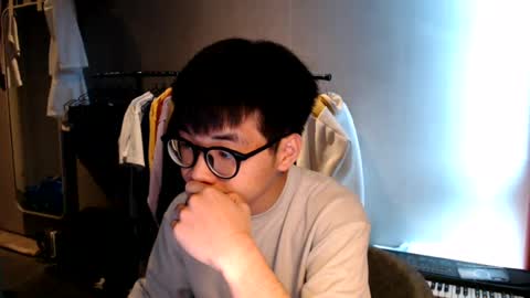 handsome_mannn online show from July 20, 2026, 2:19 pm