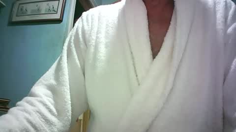 Snapshot of handymanforyou177322 chatting on April 19, 2026, 12:00 am handymanforyou177322 online show from April 19, 2026, 12:00 am