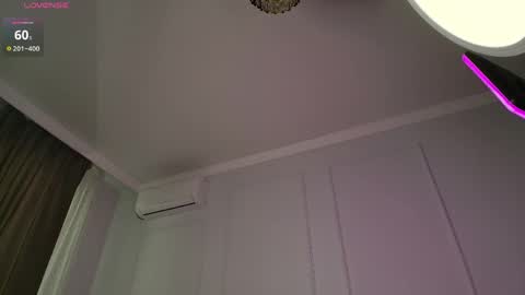 Snapshot of hang_ho chatting on May 13, 2026, 3:26 am hang_ho online show from May 13, 2026, 3:26 am