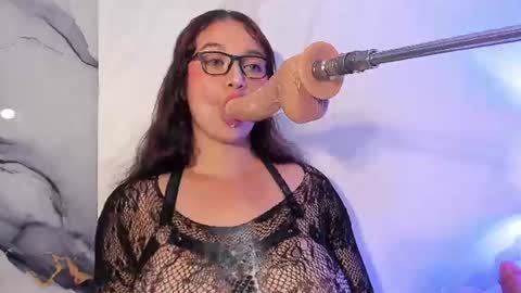 Snapshot of hanie_boobs chatting on August 2, 2026, 4:27 pm Ana online show from August 2, 2026, 4:27 pm