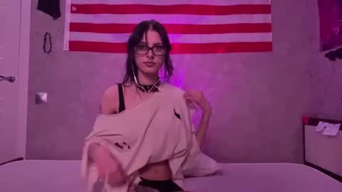 hanna3mominty online show from June 22, 2026, 8:39 pm
