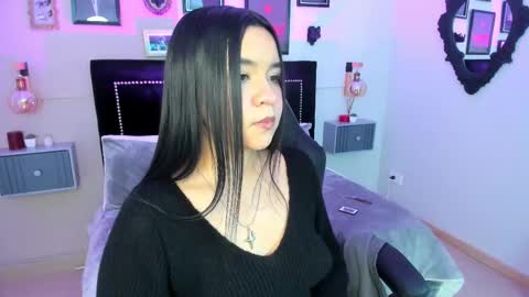 hanna  online show from January 7, 2026, 3:42 am