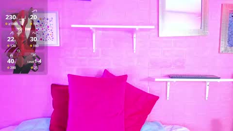 Snapshot of hanna_azumi_ chatting on June 14, 2026, 3:19 am hanna online show from June 14, 2026, 3:19 am