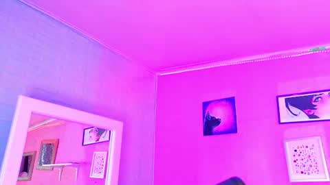 Snapshot of hanna_azumi_ chatting on July 1, 2026, 2:02 am hanna online show from July 1, 2026, 2:02 am