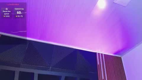 HANNA BECKER online show from February 20, 2026, 11:22 am