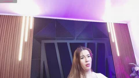 HANNA BECKER online show from March 2, 2026, 11:06 am