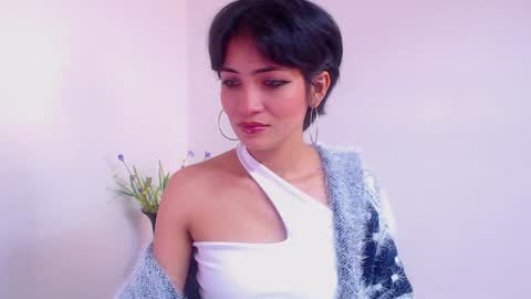 Snapshot of hanna_chloe chatting on January 26, 2025, 2:30 pm Sara online show from January 26, 2025, 2:30 pm