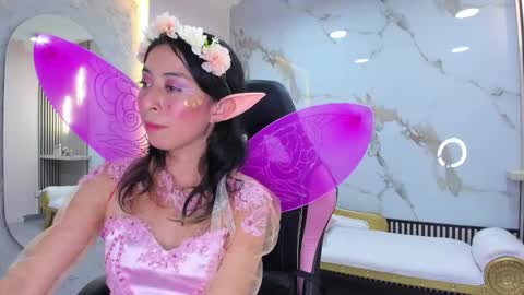 Snapshot of hanna_cutte_ chatting on October 31, 2025, 7:48 pm Hanna online show from October 31, 2025, 7:48 pm