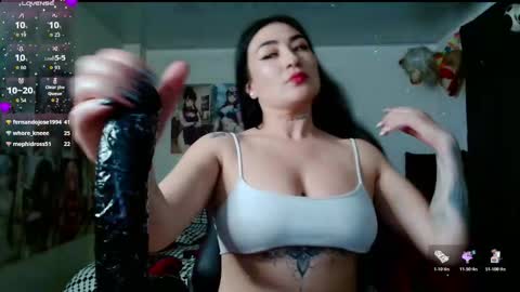 Snapshot of hanna_davis1 chatting on October 24, 2025, 10:28 pm Hanna davis new account online show from October 24, 2025, 10:28 pm