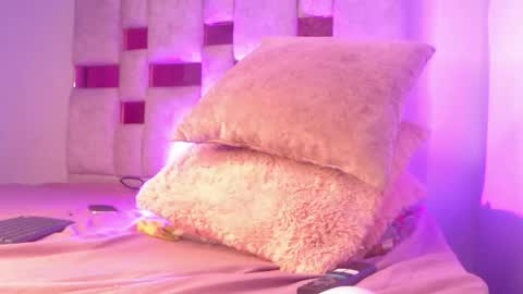 H A N A FOXX online show from April 24, 2026, 2:58 am