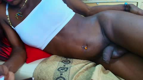 hanna_lamber online show from February 6, 2025, 8:39 am