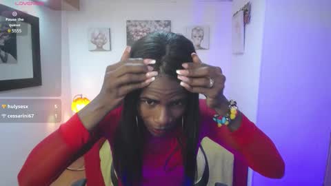 hanna_lamber online show from February 25, 2025, 10:39 pm