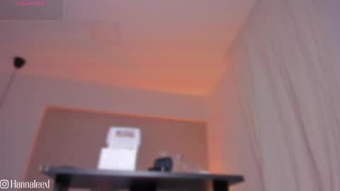 Hanna Lee online show from April 24, 2026, 12:07 pm