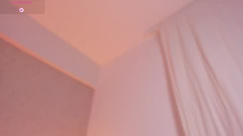 Snapshot of hanna_lee02 chatting on May 27, 2026, 12:13 pm Hanna Lee online show from May 27, 2026, 12:13 pm
